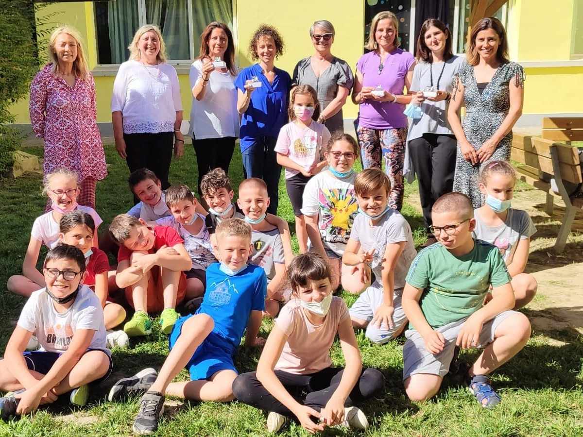Mamme pasticcere di Favaro ricevono i leoncini di San Marco per la mega torta Campanile da 1 metro e&nbsp;mezzo